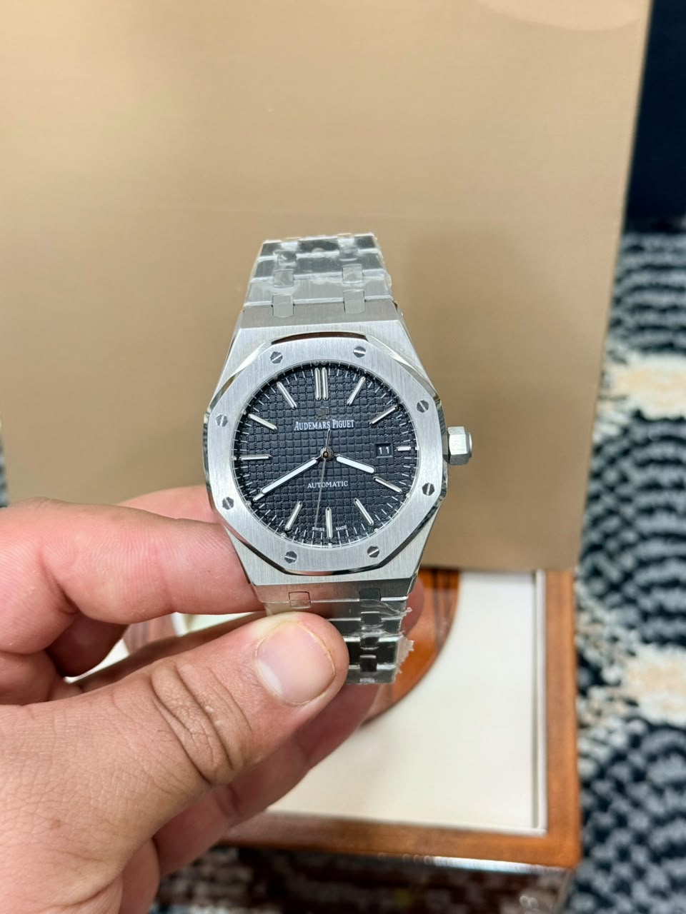 Audemars Piguet Royal Oak Style Automatic Watch – Silver Dial