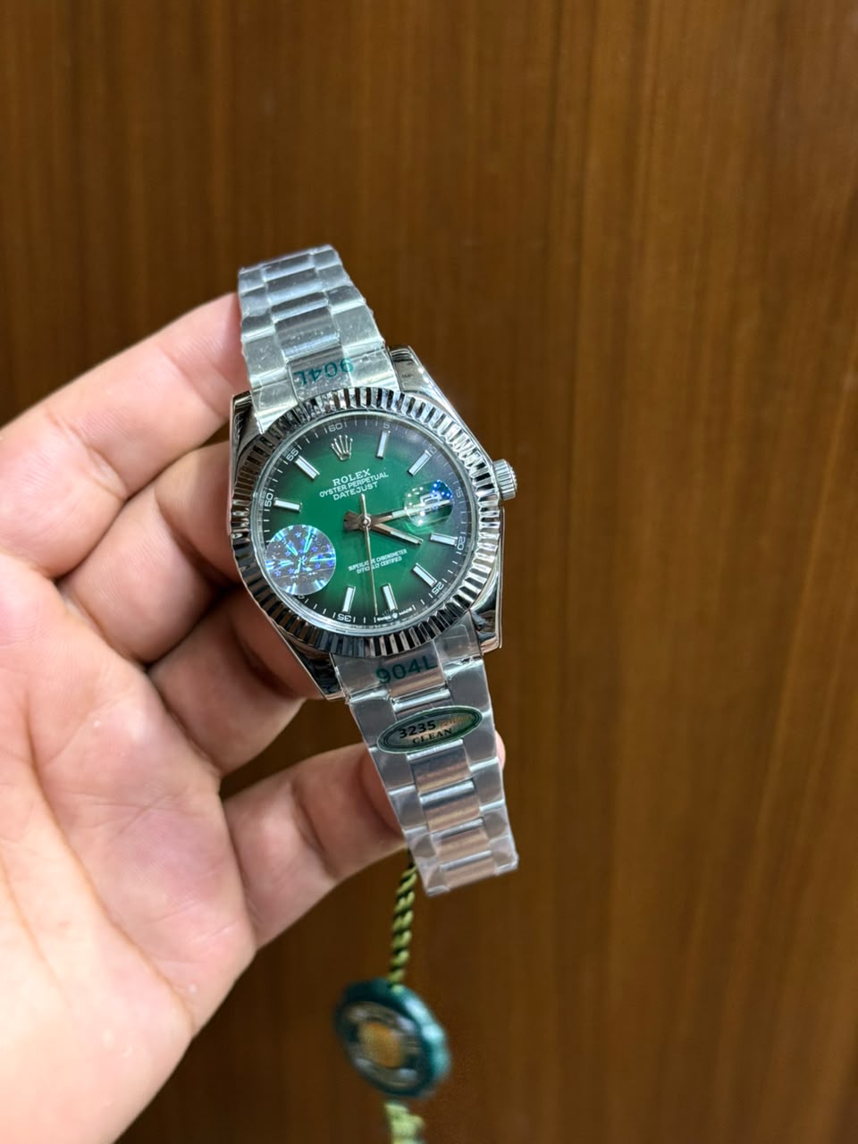 Luxury Green Dial Datejust-Style Men’s Watch – Fluted Bezel & Stainless Steel Bracelet