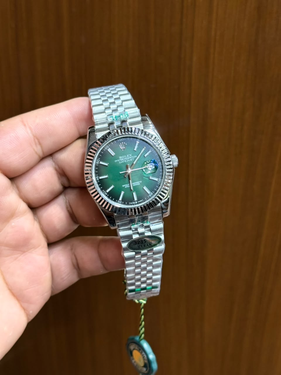 Luxury Green Dial Datejust-Style Men’s Watch – Fluted Bezel & Stainless Steel Bracelet