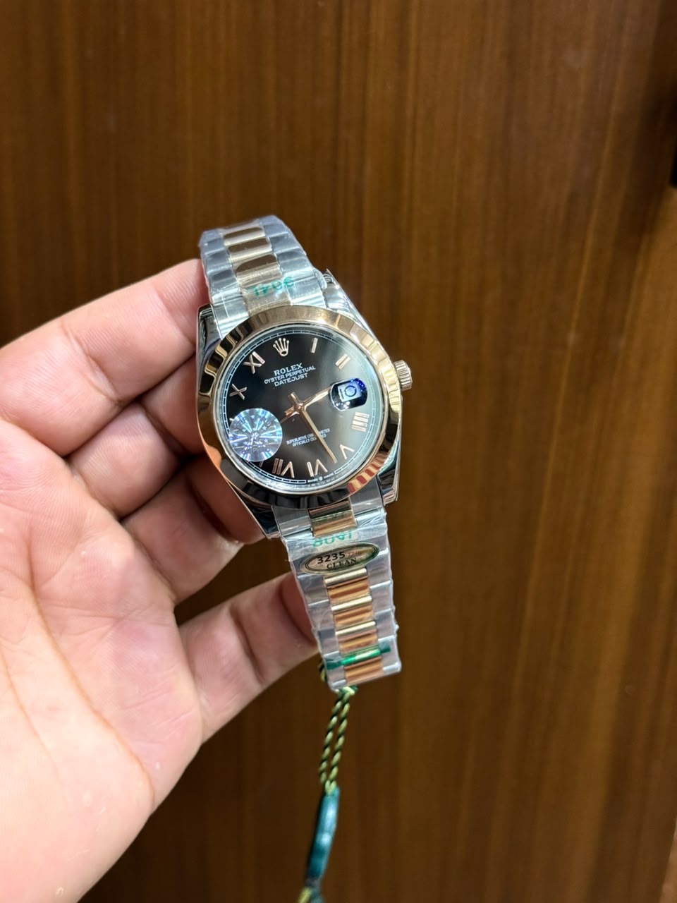 Luxury Green Dial Datejust-Style Men’s Watch – Fluted Bezel & Stainless Steel Bracelet